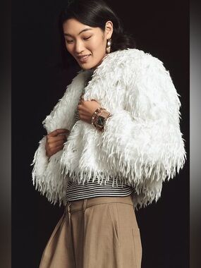 Anthropologie
Faux-Feather Fuzzy Crop Jacket